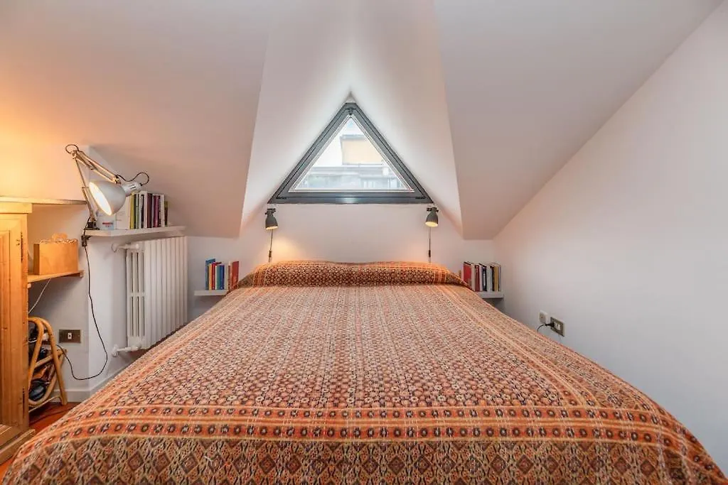 The Colorful Nest Apartment Milan 0*,  Italy