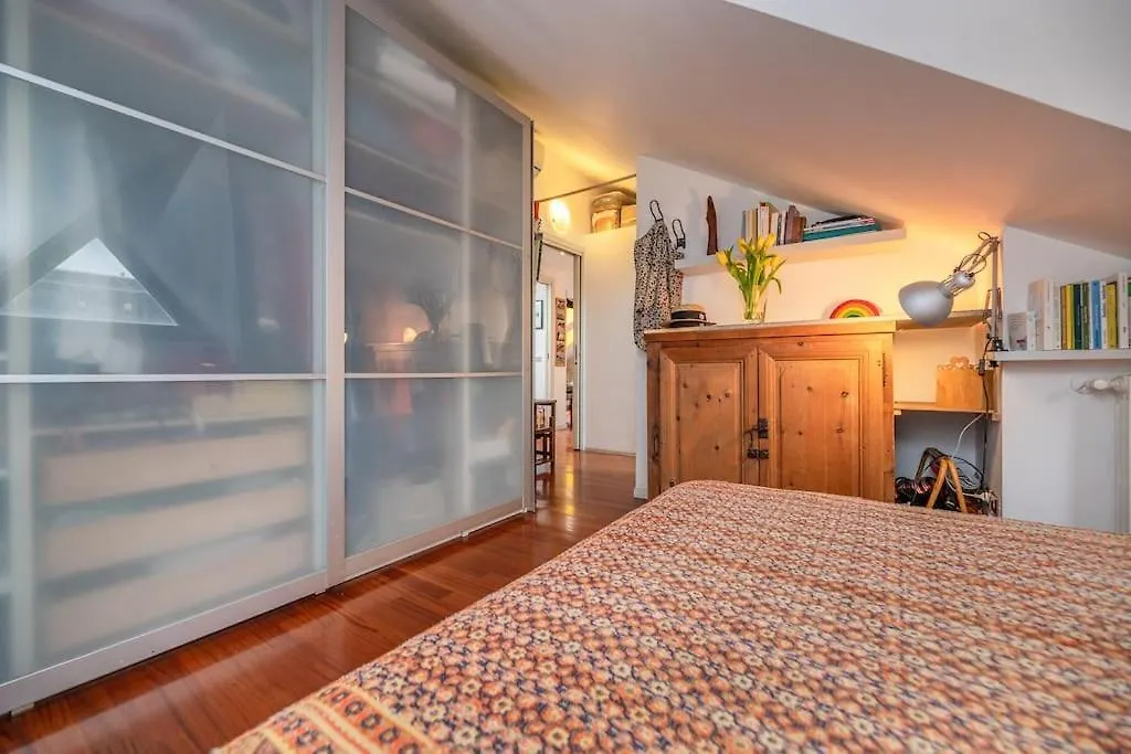 The Colorful Nest Apartment Milan