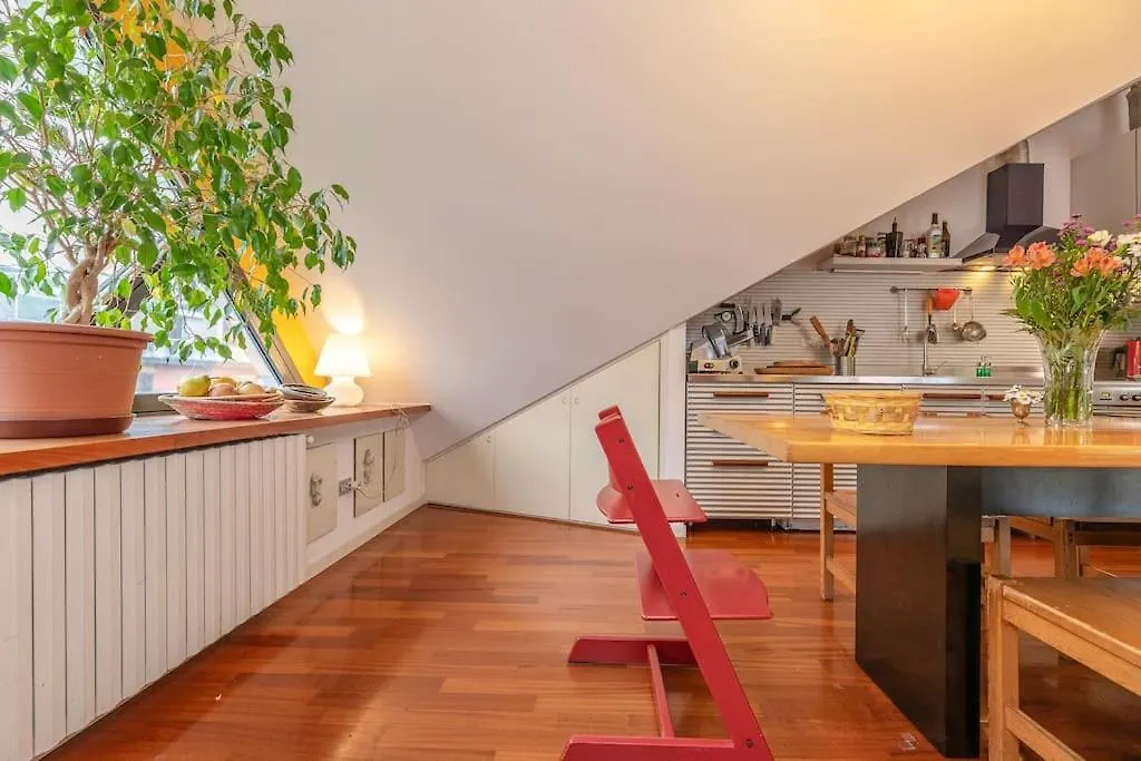 The Colorful Nest Apartment Milan 0*,