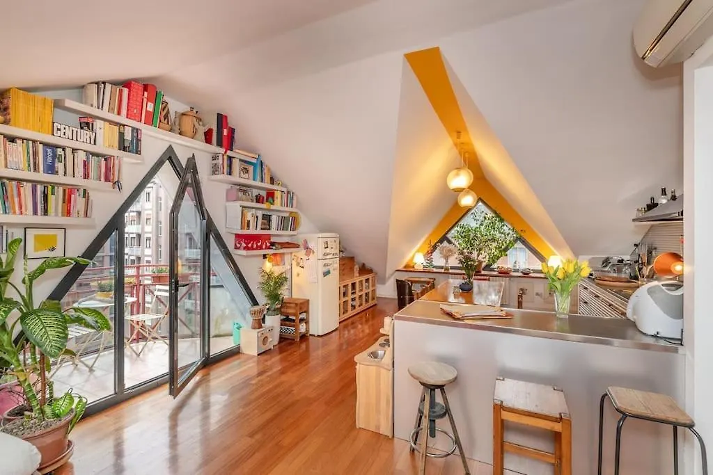 The Colorful Nest Apartment Milan 0*,  Italy